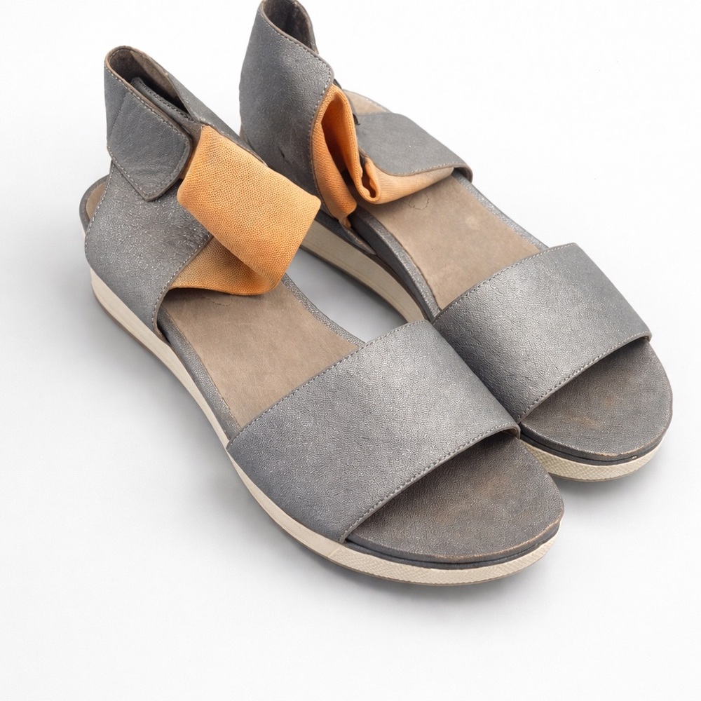 Eileen Fisher Silver Wedge Sandals Sz 10 Leather Velcro Comfort